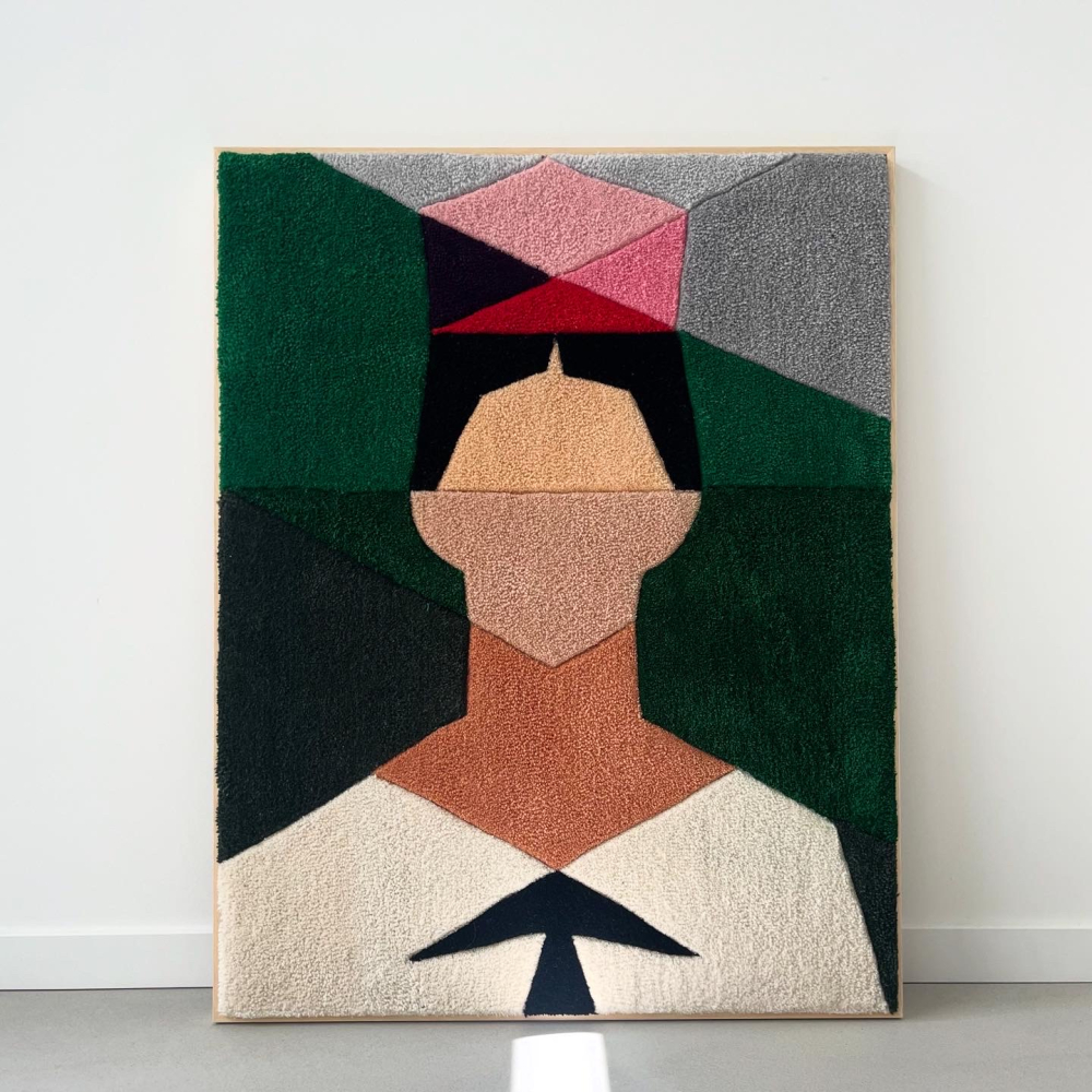 Tufted Frida