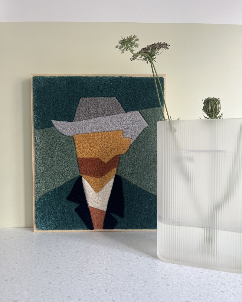 Tufted Vincent