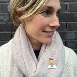 BROOCHES