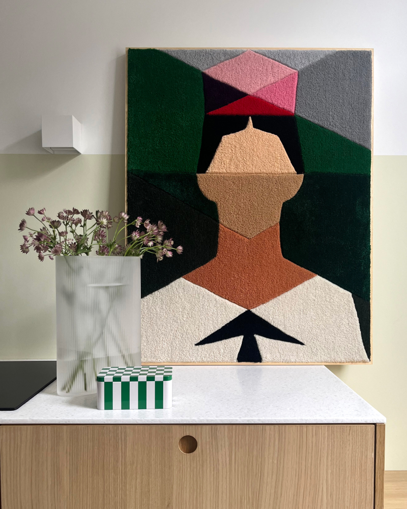Tufted Frida
