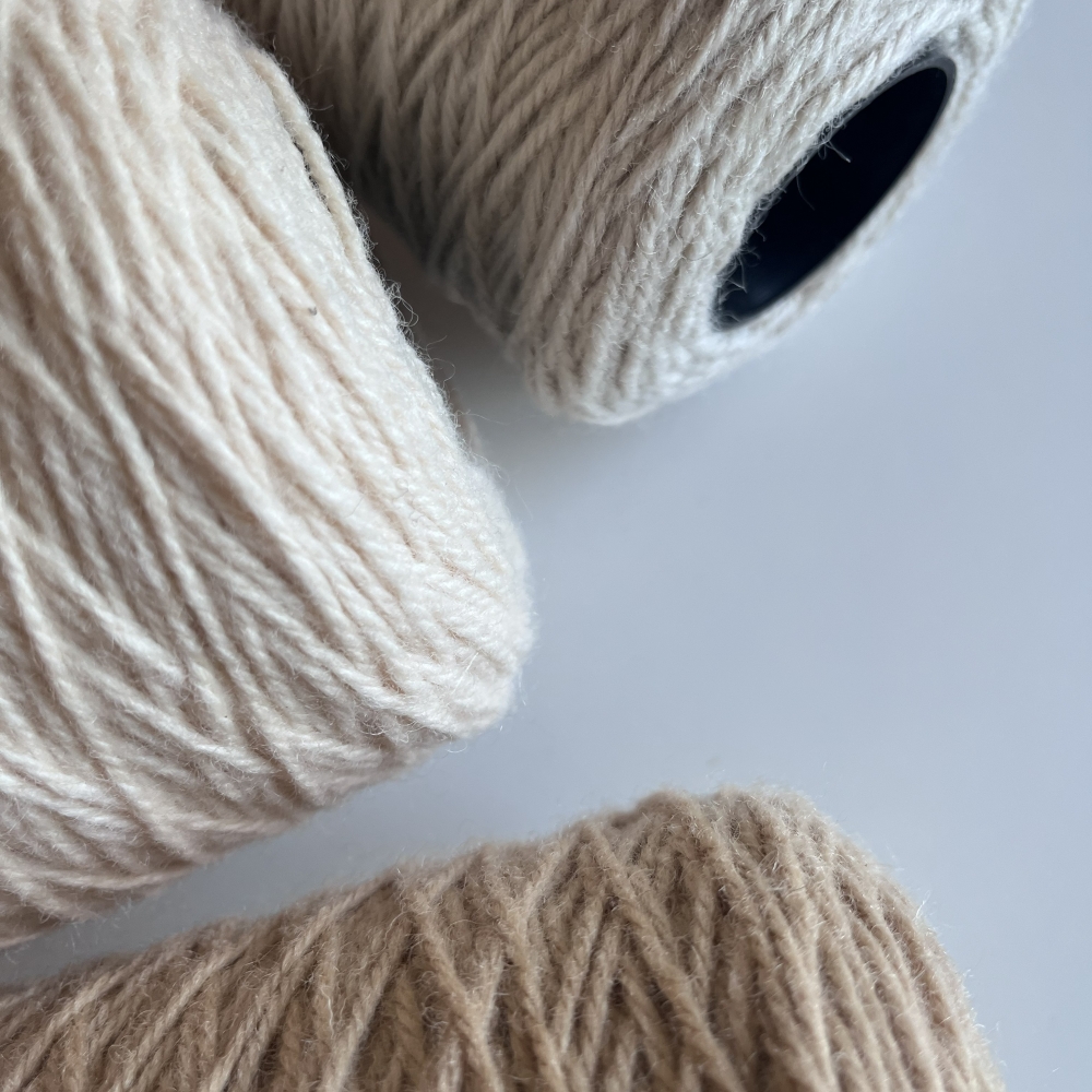 Tufted Melkmeisje