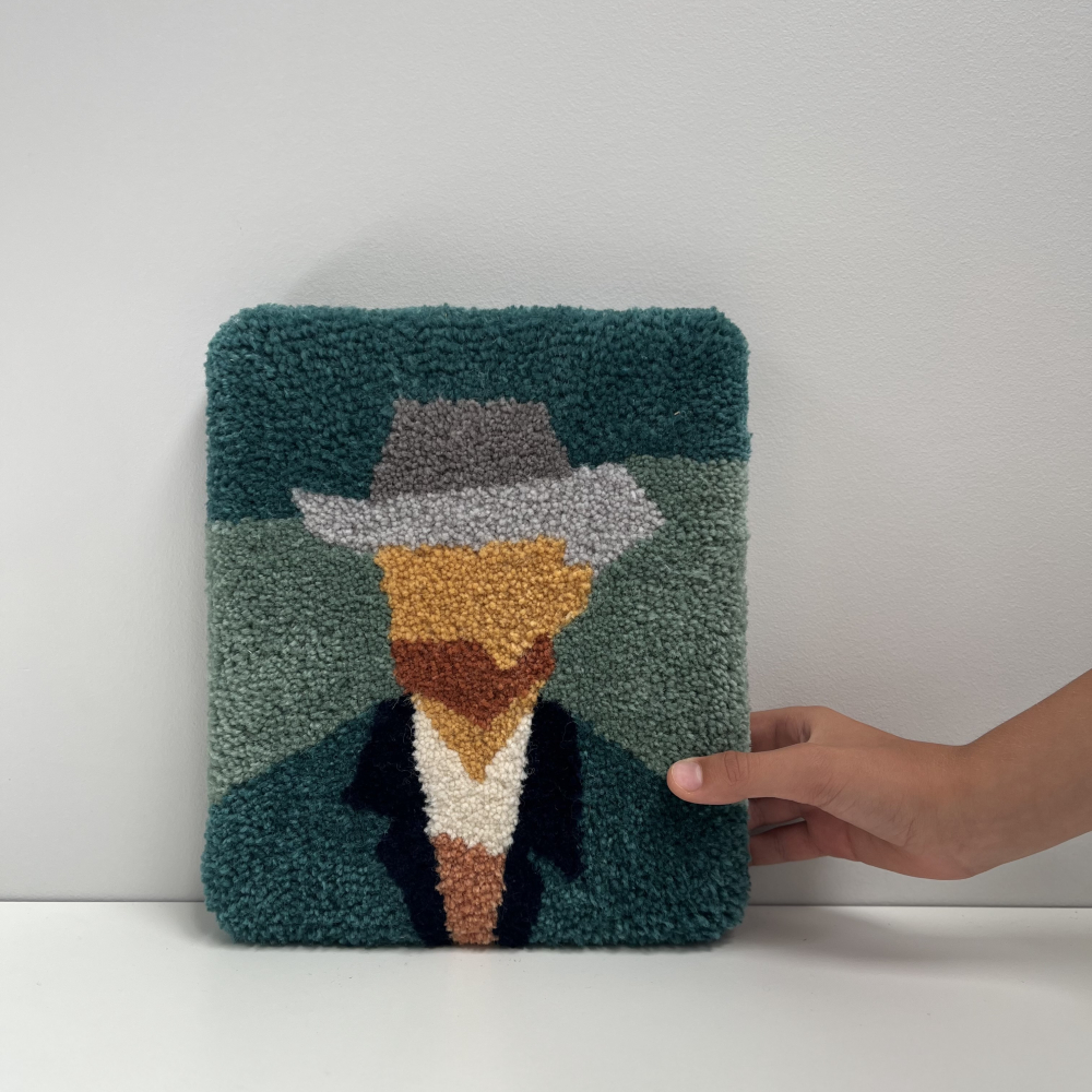 Tufted Vincent