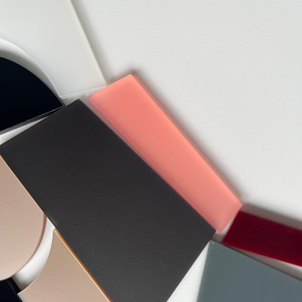 01B MONA LOSSE STUKJES